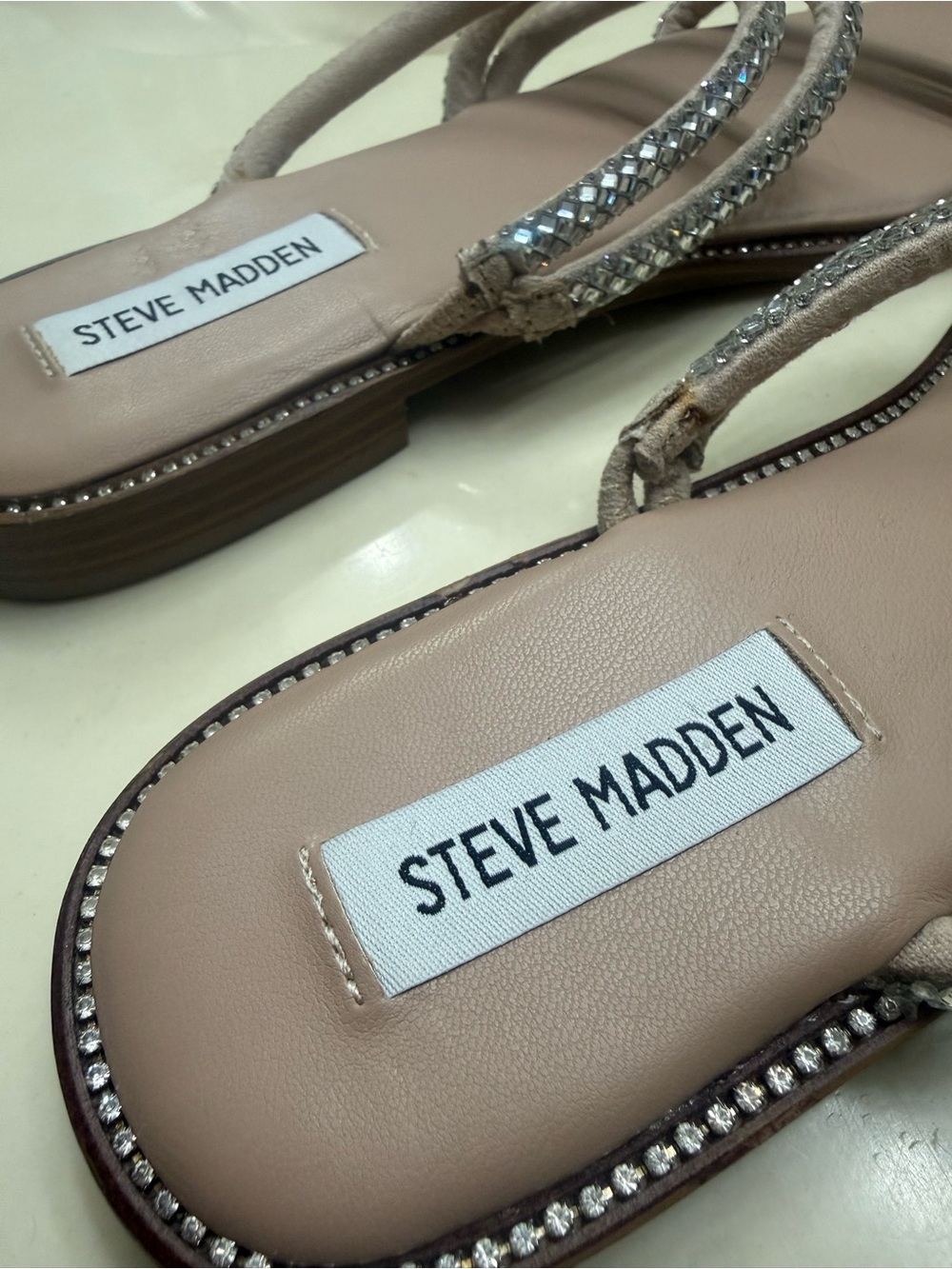 Steve Madden Women's Starie Rhinestone Sandals Flats Size 9M Nude Beige Slip on - Picture 7 of 11